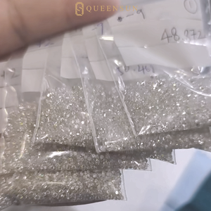 Collier personnalisé en or 18 carats avec diamants de laboratoire, chaîne de clavicule entièrement sertie de diamants cultivés en laboratoire 'Happy House' - Product Image 6