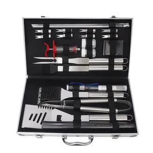 Professional Barbecue Tool Set BBQ Grilling Kit Customized Logo BBQ Grill Acessórios para BBQ Fork