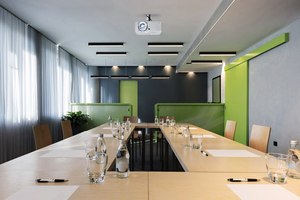 โปรเจคเตอร์เลเซอร์ขนาดกะทัดรัด JEF9141 1080P รองรับ 3D ลำโพงในตัว เป็นมิตรกับสิ่งแวดล้อม สำหรับใช้ในบ้านและสำนักงาน - Product Image 4