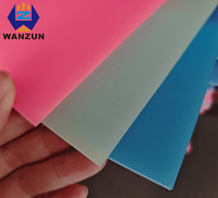 Feuille acrylique colorée PMMA, feuille de plastique sur mesure pour découpe laser, décoration