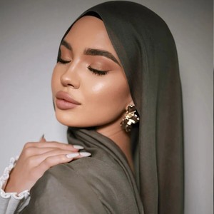 Luxury Summer Hijab Wrap High Quality Soft Smooth Modal Elegant Modest Look with High Stitching - Product Image 2