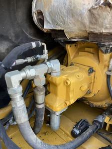 Excavatrice sur chenilles hydraulique 308E d'occasion, 90% NEUVE, 8 tonnes, pour construction et agriculture, avec moteur, pompe et boîte de vitesses, modèle 2024 - Product Image 5