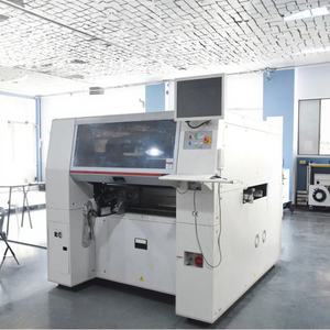 เครื่องประกอบแผงวงจรพิมพ์ SMT ความเร็วสูง แบบ Pick and Place สำหรับอุตสาหกรรม สายการประกอบ UAV  ปรับปรุงใหม่ ตัวเลือกใหม่ มอเตอร์หลัก PLC - Product Image 1