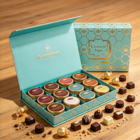 Boîte cadeau turquoise personnalisée avec logo, motif floral doré et plateau alvéolé pour les confiseries, acheteurs en gros et commandes en vrac
