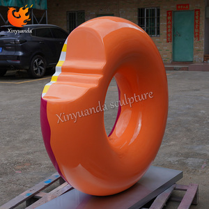 FRP Sơn Kẹo Phong Cách Donut Điêu Khắc Đấm Màu Đỏ Sàn Đồ Trang Trí Cho Trung Tâm Mua Sắm/Bánh Cửa Hàng Phim Hoạt Hình Sợi Thủy Tinh Cửa Đầu Net - Product Image 4