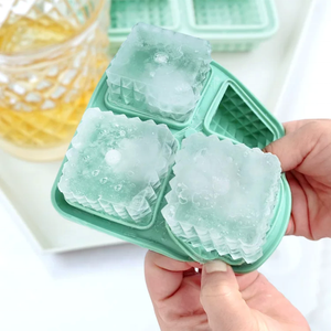 Moule à glaçons sphériques carrés en silicone pour la maison, bac à glaçons DIY flexible avec entonnoir - Product Image 3