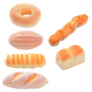 Vente en gros de <span class=keywords><strong>faux</strong></span> pain en PU à haute imitation corne de fromage - Product Image 5