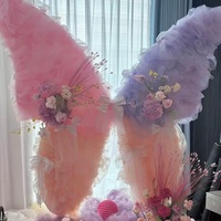 Accessoires de mariage créatifs, cadre en fer en forme de papillon avec roulettes pour la décoration de fond