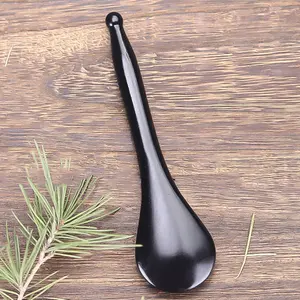 首と目のスプーンの形の黒いベインストーンマッサージャーのための中国の伝統的なBianStone Gua Sha Spoon Black Gua Sha Massage Tools