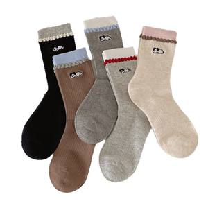 Nouvelles <span class=keywords><strong>chaussettes</strong></span> amusantes en coton brodé avec des animaux de dessin animé, motif de petits chiens, <span class=keywords><strong>pour</strong></span> femmes et filles, <span class=keywords><strong>chaussettes</strong></span> chaudes - Product Image 3