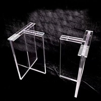Table de salle à manger extérieure carrée transparente en plastique avec design moderne et pieds de haute qualité pour mariages, hôpitaux et hôtels