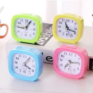 นาฬิกาปลุก QUARTZ 2020 โต๊ะ & ตาราง Analog ควอตซ์ราคาถูกเด็กนักเรียนเข็มพร้อม Backlight สำหรับ Home Office ห้องนอน - Product Image 3