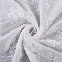 Tissu brodé floral léger et extensible 80 g/m² en coton, tissé à la navette, couleurs personnalisées, sur commande, pour filles