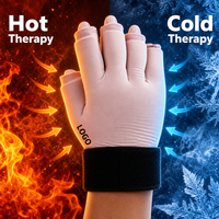 Gants de thérapie hydrogel roses avec logo OEM, gants réutilisables en gel froid/chaud pour les mains, gants à doigts complets
