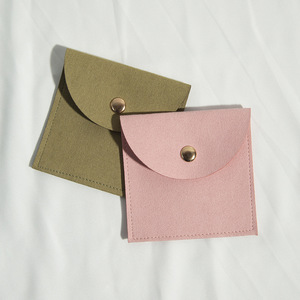 Pochette à bijoux en microfibre 8x8cm avec fermeture à pression pour emballage de boucles d'oreilles - Product Image 4