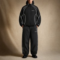 Conjunto de chándal para hombre con chaqueta con capucha y cremallera completa con ribetes en contraste y pantalones jogger, de tejido de caparazón oversize, estilo streetwear, fabricación personalizada