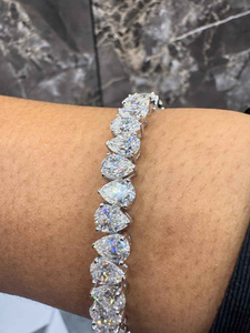 Bracelet élégant en argent sterling 925 avec diamant moissanite en forme de trèfle, bijou porte-bonheur pour femme, cadeau - Product Image 4
