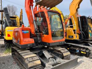 Doosan DX75-9C Crawler Digger <b>Small</b> Excavator Used Yanmar Engine 2023 Model 0.28m Bucket Capacity 7.35 Tons Operating <b>Weight</b> - Product Image 5