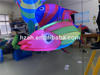Ballon publicitaire gonflable lumineux en forme de poisson marin, 2,5 m, en taffetas de polyester, couleurs et tailles personnalisables