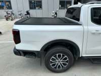 Cubierta de Tonneau para camioneta todoterreno con bloqueo impermeable, tapa de persiana enrollable retráctil para VW Amarok F150, modelo de cama corta Ranger