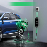 Chargeur EV portable de nouvelle conception 32A 7kW GBT pour véhicules électriques avec prise CEE pour une utilisation à domicile et en extérieur IP55 en cas de forte pluie