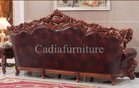 Canapé en cuir de style européen sculpté en bois massif Canapé de luxe en cuir véritable sculpté Ensemble de canapés royaux antiques