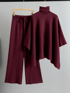 Completo Maglione Due Pezzi da Donna Autunno Inverno: Maglione a Collo Alto con Mantella e <span class=keywords><strong>Pantaloni</strong></span> Larghi in Maglia Tinta Unita, Casual e Comodo in Poliestere/Cotone - Product Image 2