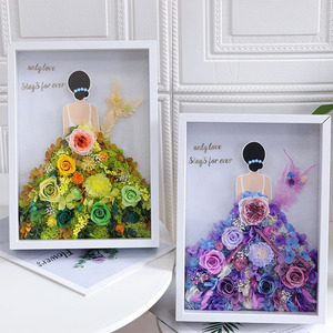 Boîte à fleurs préservées en gros, cadre 3D silhouette de robe avec rose éternelle, cadeau pour la Saint-Valentin, la fête des mères, un mariage - Product Image 5