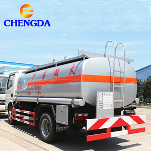 Camión <span class=keywords><strong>Cisterna</strong></span> de Combustible Ligero de Alta Calidad, con Transmisión Automática, Volante a la Izquierda, Diésel, 371Hp, de Acero al Carbono - Product Image 6