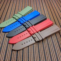 Bracelet de montre de plongée Jettda personnalisable 20 mm 22 mm à libération rapide, respirant, avec breloque, en caoutchouc FKM premium, étanche, en acier inoxydable