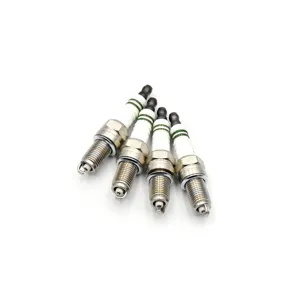 Manufacturer Wholesale High Quality Auto Fuel System 90048-51208 VXUH20I 18846-10060 Korea Japan Car Spark Plug