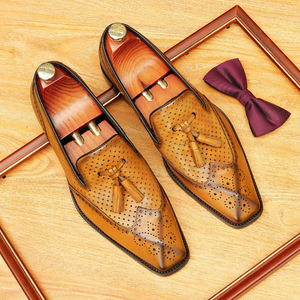 Zapatos Formales de Negocios de Cuero Genuino Personalizados de Última Moda 2025 con Cordones - Zapatos Transpirables Ligeros de Otoño para Hombre - Product Image 1