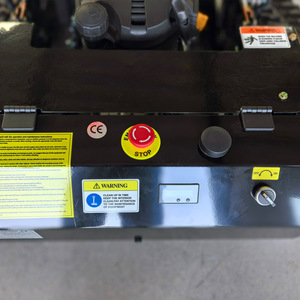 Cortadora de Césped con Control Remoto Tipo Oruga, Trituradora de Malezas para Carreteras y <span class=keywords><strong>Presas</strong></span>, Multifuncional Todoterreno - Product Image 6