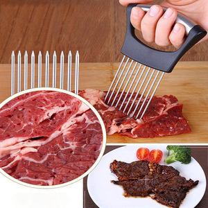 Multipurpose Kitchen Slicing Assistant Stainless Steel Prong Food Holder For Even Cutting Onion And Meat - Product Image 4