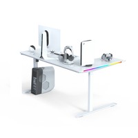 Bureau de jeu en forme de L réglable en hauteur avec logo OEM, fibre de carbone, pieds en acier noir, prise USB, LED RGB blanc