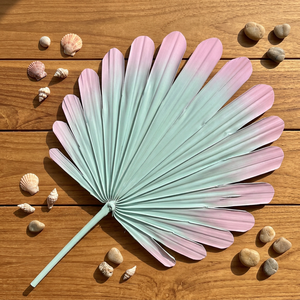 ใบปาล์มประดิษฐ์ไล่เฉดสีหรูหรา: ของขวัญคริสต์มาส ตกแต่งเค้ก และท็อปเปอร์ดอกไม้สำหรับงานแต่งงาน/งานเลี้ยง โชว์ขนมหวาน - Product Image 1