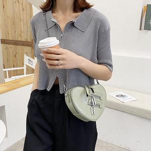 New Designs <strong>Women</strong> Chain <strong>Bags</strong> Wholesale <strong>Small</strong> PU Leather Messenger <strong>Bag</strong> Mini Cute Girls Heart Cross Body <strong>Shoulder</strong> <strong>Bag</strong> for Girls - Product Image 4