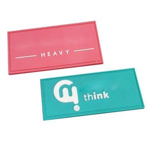 Parche de Silicona Personalizado de Alta Calidad con Logotipo en Relieve 2D y 3D, Insignia de Goma Suave de PVC para Ropa - Product Image 4