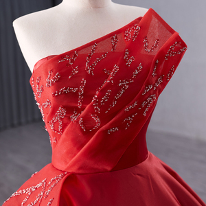 Robe de soirée asymétrique sans manches plissée longue élégante bordeaux à lacets en satin pour femme Rsm241010 - Product Image 3