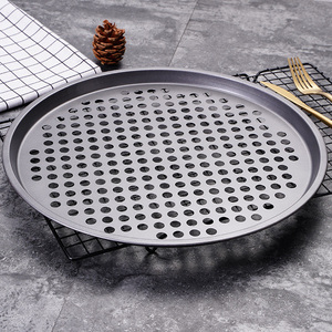 Vassoio <span class=keywords><strong>per</strong></span> <span class=keywords><strong>Pizza</strong></span> in acciaio tondo antiaderente Premium <span class=keywords><strong>teglia</strong></span> da forno perforata <span class=keywords><strong>per</strong></span> la cottura di torte formaggio <span class=keywords><strong>Pizza</strong></span>-<span class=keywords><strong>Pizza</strong></span> utensili <span class=keywords><strong>per</strong></span> ristoranti - Product Image 5