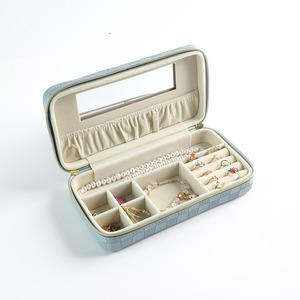 Caja de Joyería Rectangular de Cuero PU Sólido, Portátil, de Gran Capacidad, para Cosméticos y Joyas, para Mujeres, Ideal para Viajes, Venta al Por Mayor de Fábrica - Product Image 6