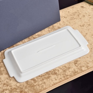 Fancy Japandi Design Bone China Irregular Oval Wedding Charger <b>Plates</b> with Customized Pattern for Business Gifts and Kitchen Use - Product Image 3