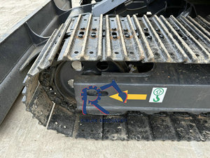 Excavatrice sur chenilles Komatsu PC75-8 d'occasion, peinture d'origine, 7,5 tonnes, bon état, à vendre - Product Image 4