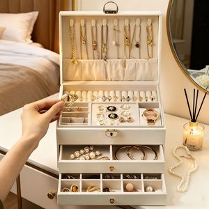 Boîte à <span class=keywords><strong>bijoux</strong></span> à plusieurs étages de <span class=keywords><strong>grande</strong></span> <span class=keywords><strong>capacité</strong></span> avec tiroirs - Organisateur de bureau en cuir matelassé, parfait pour le rangement des <span class=keywords><strong>bijoux</strong></span> - Product Image 3