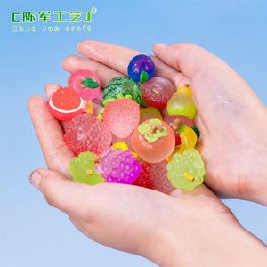 Boîte surprise de fruits lumineux de simulation alimentaire Weij, petits accessoires décoratifs mignons à faire soi-même, mini figurines en résine pour bureau - Product Image 5