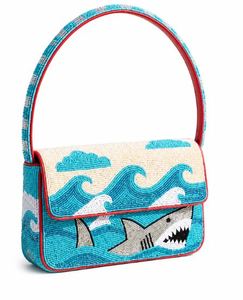 Bolso de Mano con Cuentas Hecho a Mano de Alta Calidad con Diseño de Tiburón y Océano para Mujer, Bolso con Solapa y Botón, Ligero, Diseño Moderno, Precio Inmejorable - Product Image 1