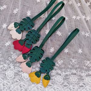Cute Tropical Monstera Leaf Personalized Pu Flower <b>Bag</b> <b>Charm</b> French Goat Leather Keychain for Gifts - Product Image 6