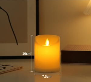 Bougie LED à flamme dansante et mobile, bougie pilier sans flamme à effet de larmes, en crème avec télécommande - Product Image 5