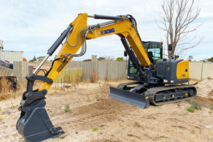 รถขุดตีนตะขาบไฮดรอลิกใหม่เอี่ยม 10 ตัน รุ่น XE80U สำหรับขาย - Product Image 3