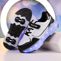 Nouvelles chaussures tendance pour hommes et femmes, chaussures de sport lumineuses à LED respirantes et à la mode, rollers à quatre roues